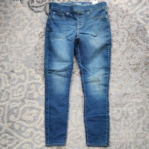 Levi Strauss Signature Totally Shaping Pull On Skinny Jean Blue 12